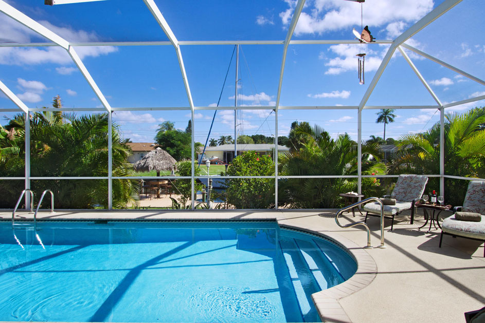 House Bahama Pool 1