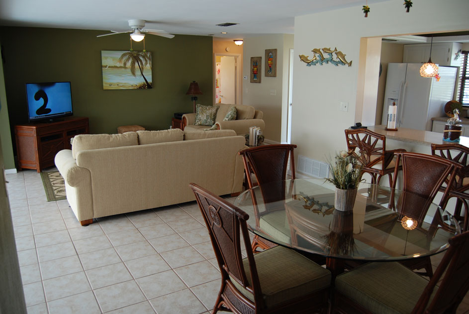 House Coconut Vacation Rental Cape Coral